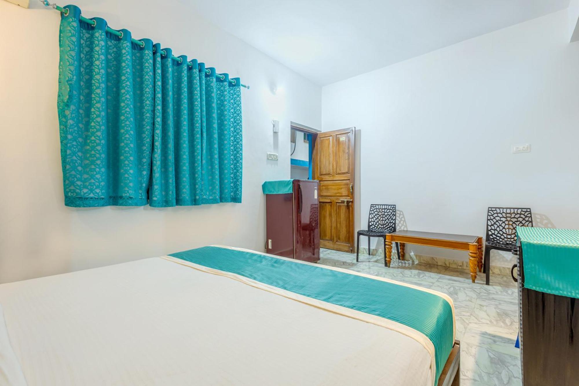 Baga Fantacia Beach Inn Calangute Værelse billede