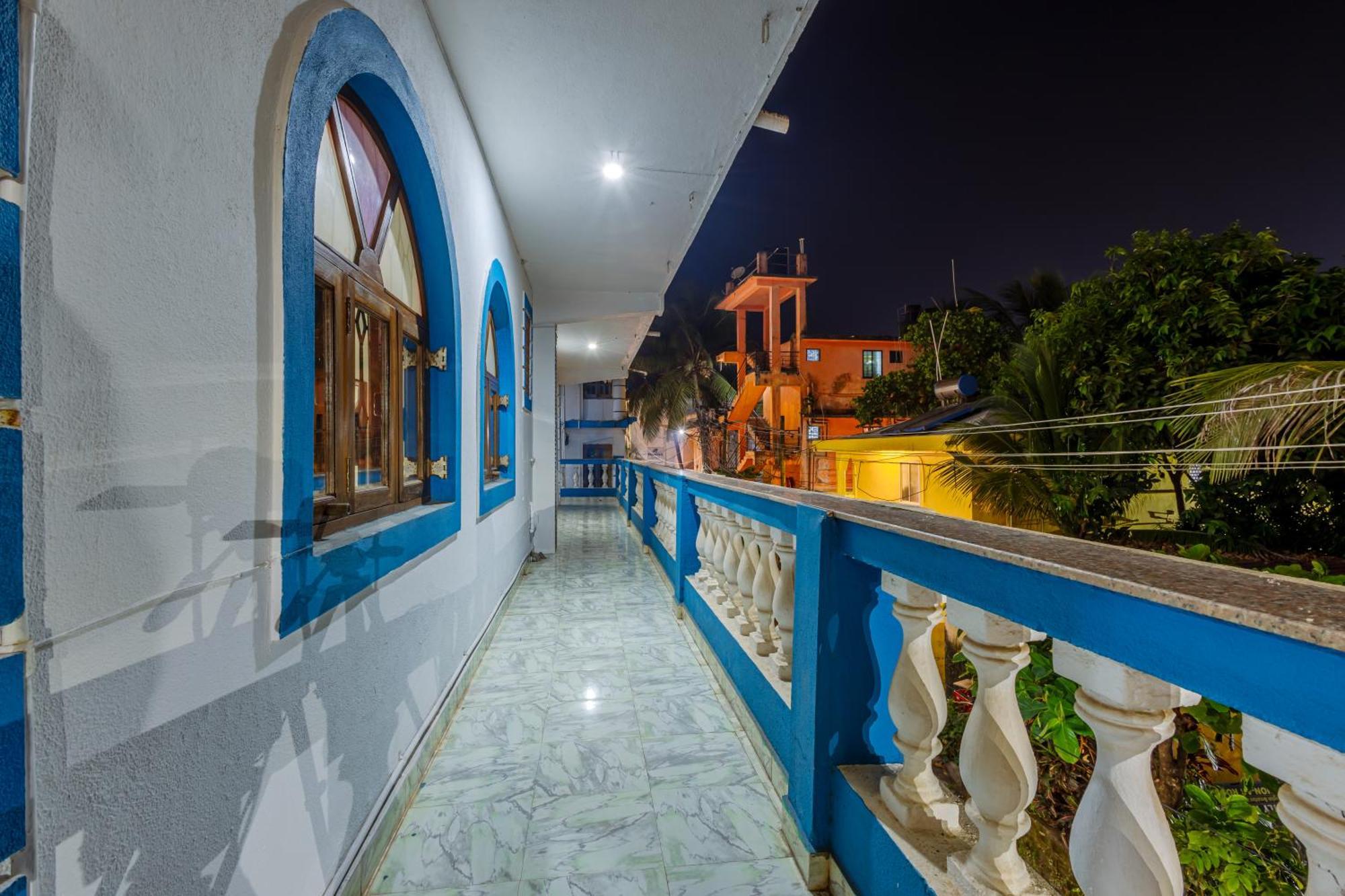 Baga Fantacia Beach Inn Calangute Værelse billede